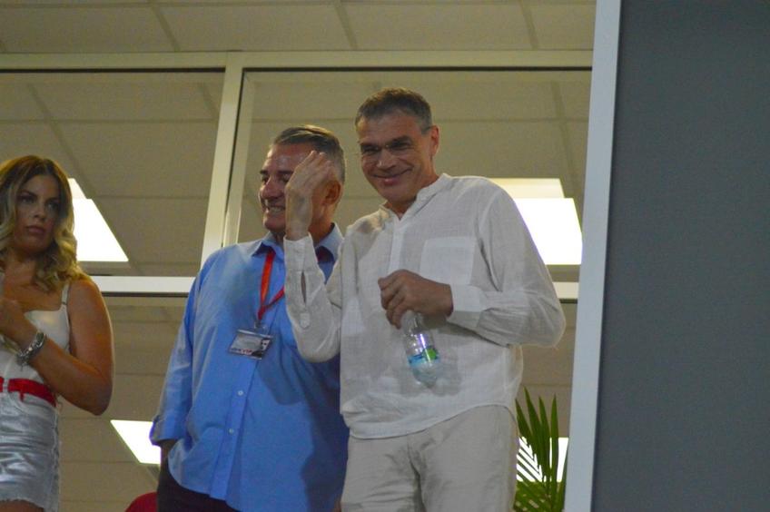 Alexandru Meszar, în alb