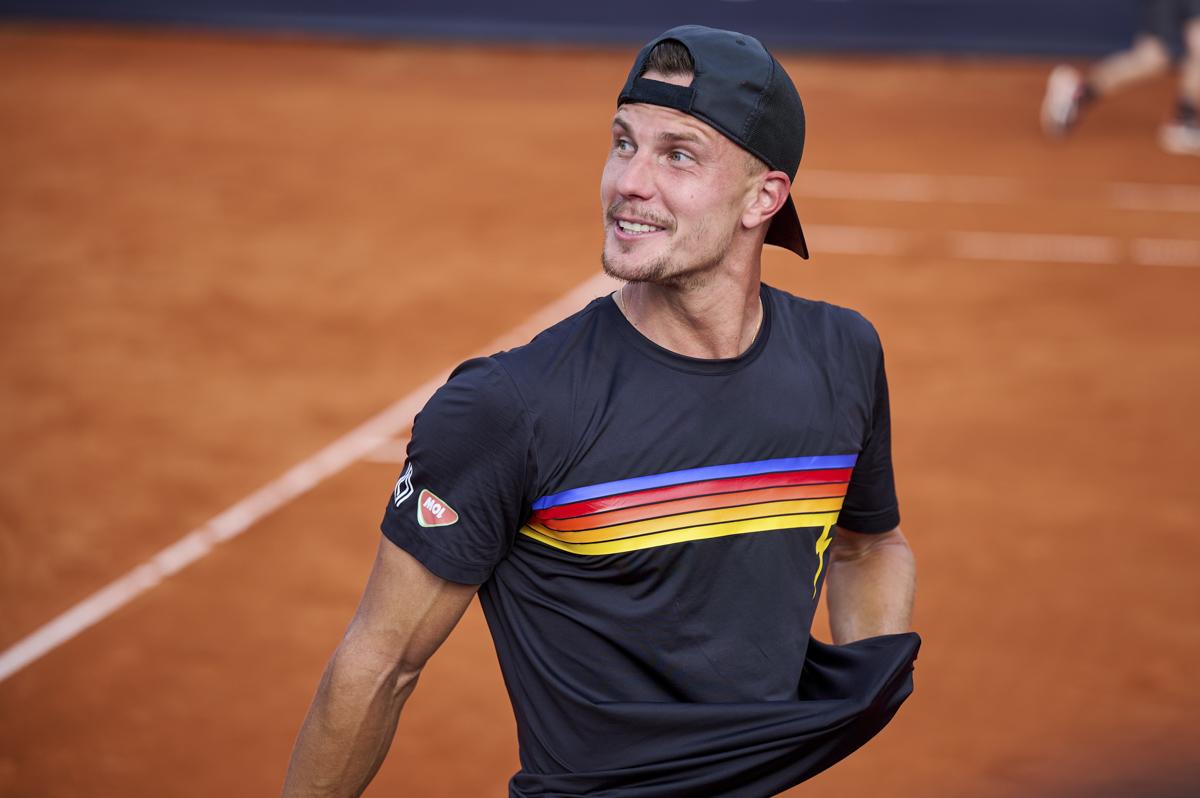 Marton Fucsovics este noul campion la Țiriac Open! » „Am fost puternic și chiar mi-am dorit să câștig acest turneu” + „Trofeul e frumos, va sta în mijlocul livingului meu”