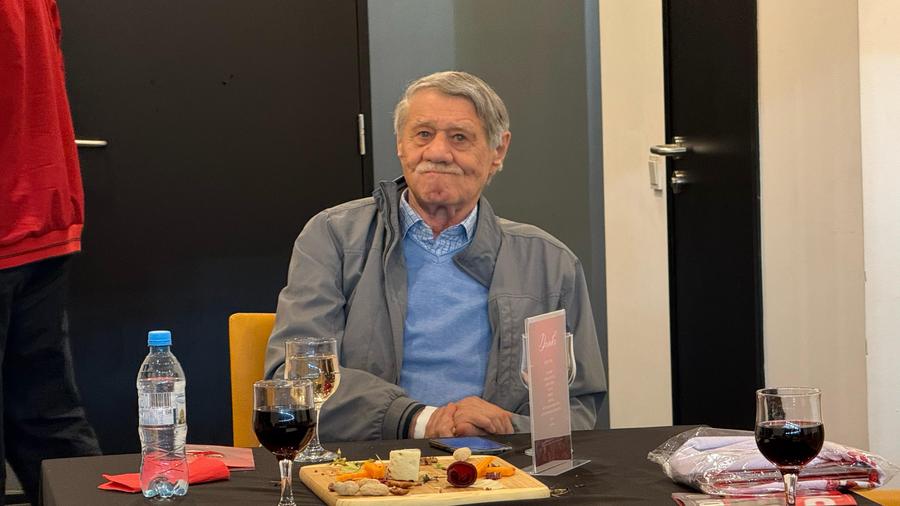 Ion Pîrcălab, un dinamovist care nu mai are nevoie de nicio prezentar / FOTO: GSP „Dinamo nu are jucător precum Ștefănescu!” » Gloria „câinilor” nu are dubii: „Afacere bună! E în scădere din cauza modului în care se lucrează la FCSB”