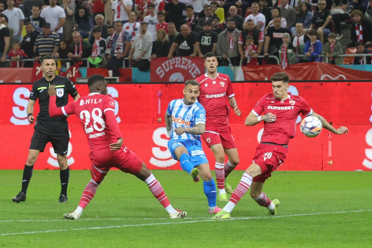 Dinamo - Craiova 0-2 » Nu s-a terminat încă! Oltenii urcă pe 2 și nu renunță la titlu: clasamentul ACUM din play-off
