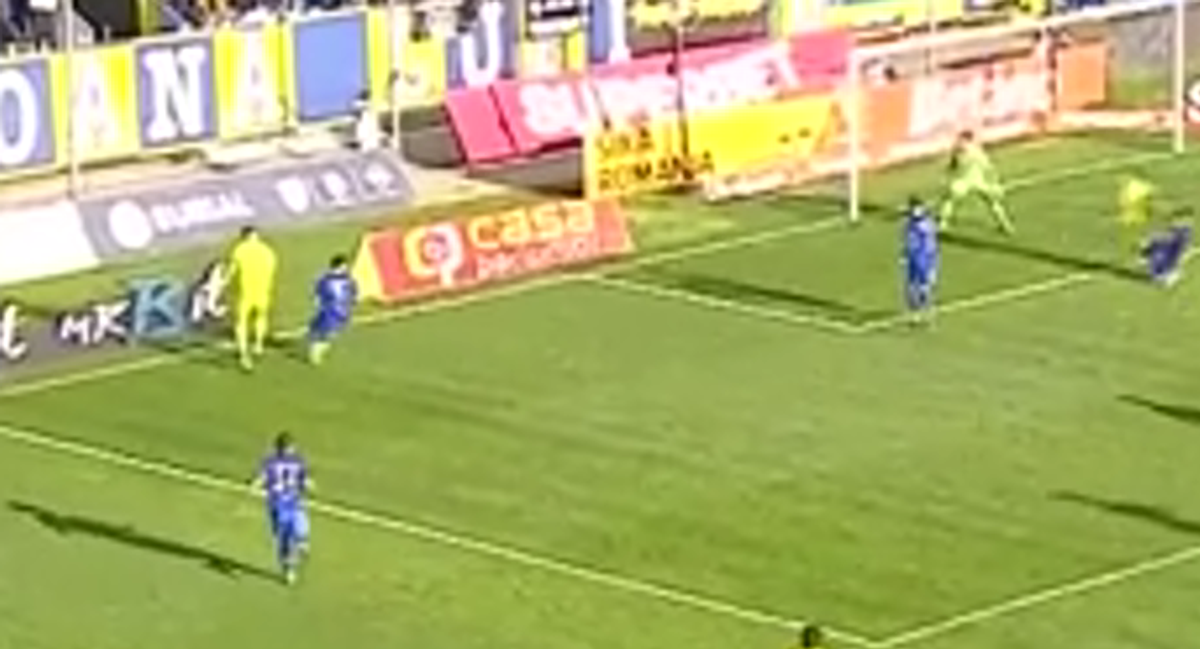 Gicu Grozav, gol „imposibil” în Petrolul Ploiești - Gloria Buzău // 21.04.2025