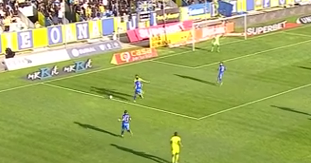 Petrolul o demolează pe Gloria Buzău » Elevii lui Ilie Stan sunt cu un pas în Liga a 2-a