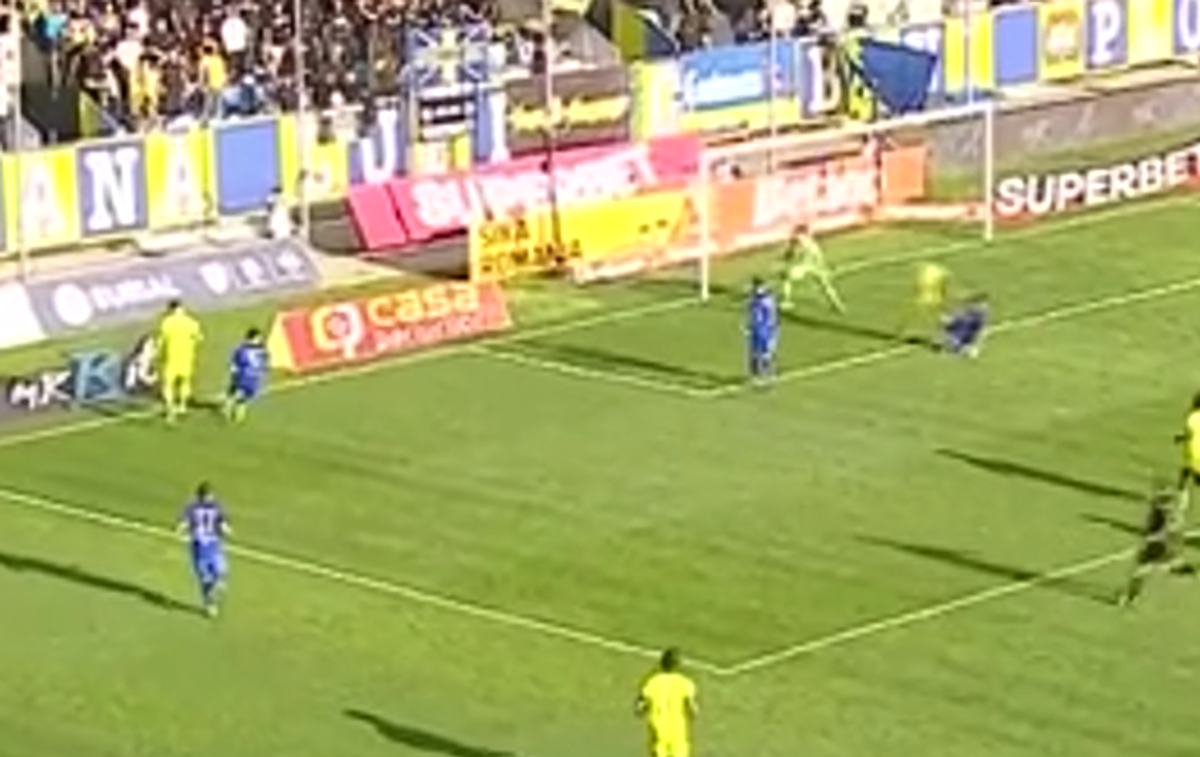 Gicu Grozav, gol „imposibil” în Petrolul Ploiești - Gloria Buzău // 21.04.2025