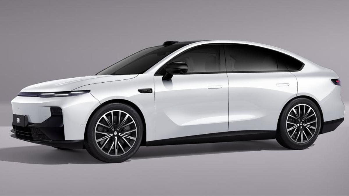Cum arată modelul B01, primul sedan electric din catalogul Leapmotor