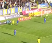 Gol ireal în Superligă » Gicu Grozav a înscris dintr-un unghi imposibil, după greșeli în lanț în defensiva adversă