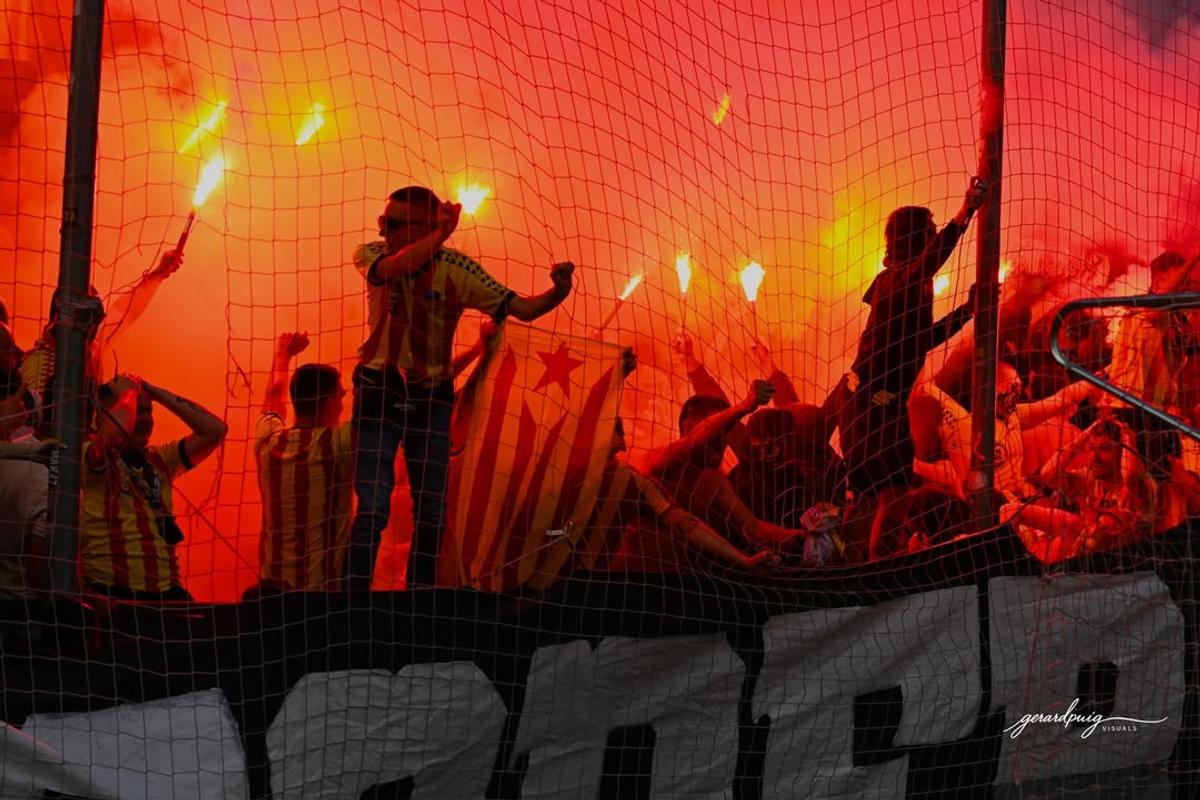 Sant Andreu a promovat în liga a treia din Spania + imagini cu stadionul
