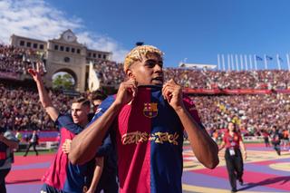 Barcelona, tricouri speciale în „El Clasico”
