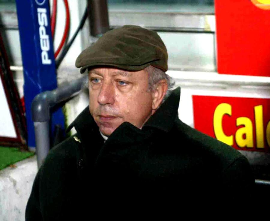 Ottavio Bianchi a avut 208 meciuri pe banca tehnică a lui Napoli în două mandate (1985 -1989 și 1992-1993) / Foto: GettyImages Sfat inedit pentru Cristi Chivu de la un fost antrenor campion în Serie A: „Fă-te urât, dar menține-i pe toți în alertă!”