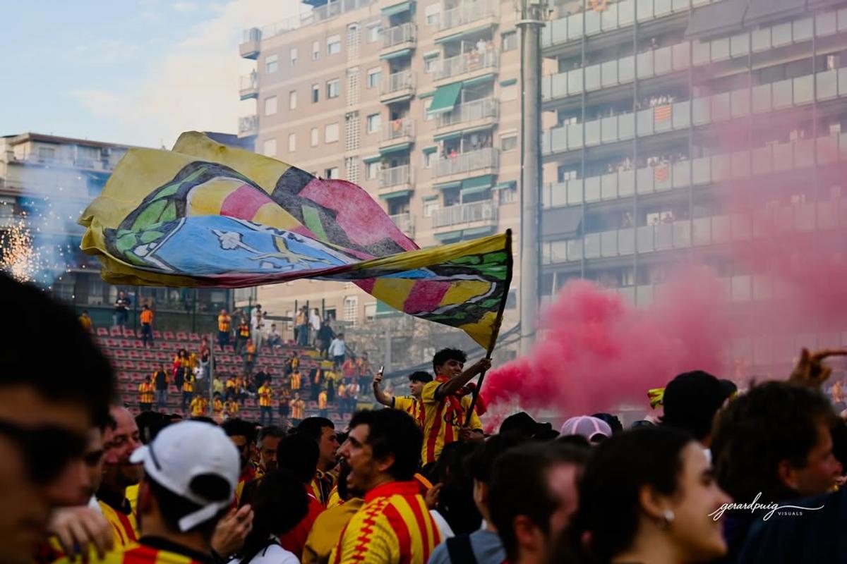 Sant Andreu a promovat în liga a treia din Spania + imagini cu stadionul