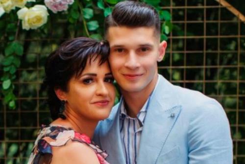 Mama lui Alex Dobre, mesaj dur pe rețelele sociale // FOTO: Facebook
