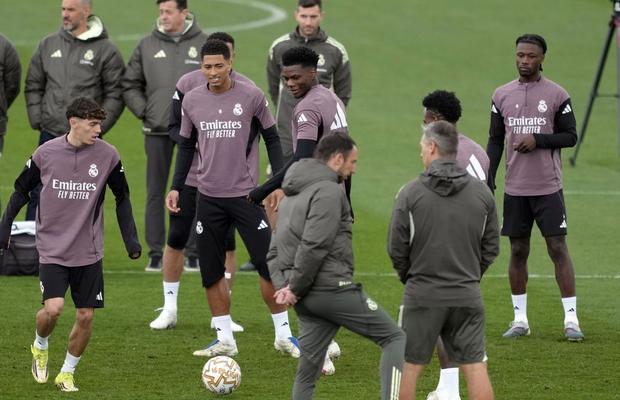 Manchester United vrea să transfere de la Real Madrid