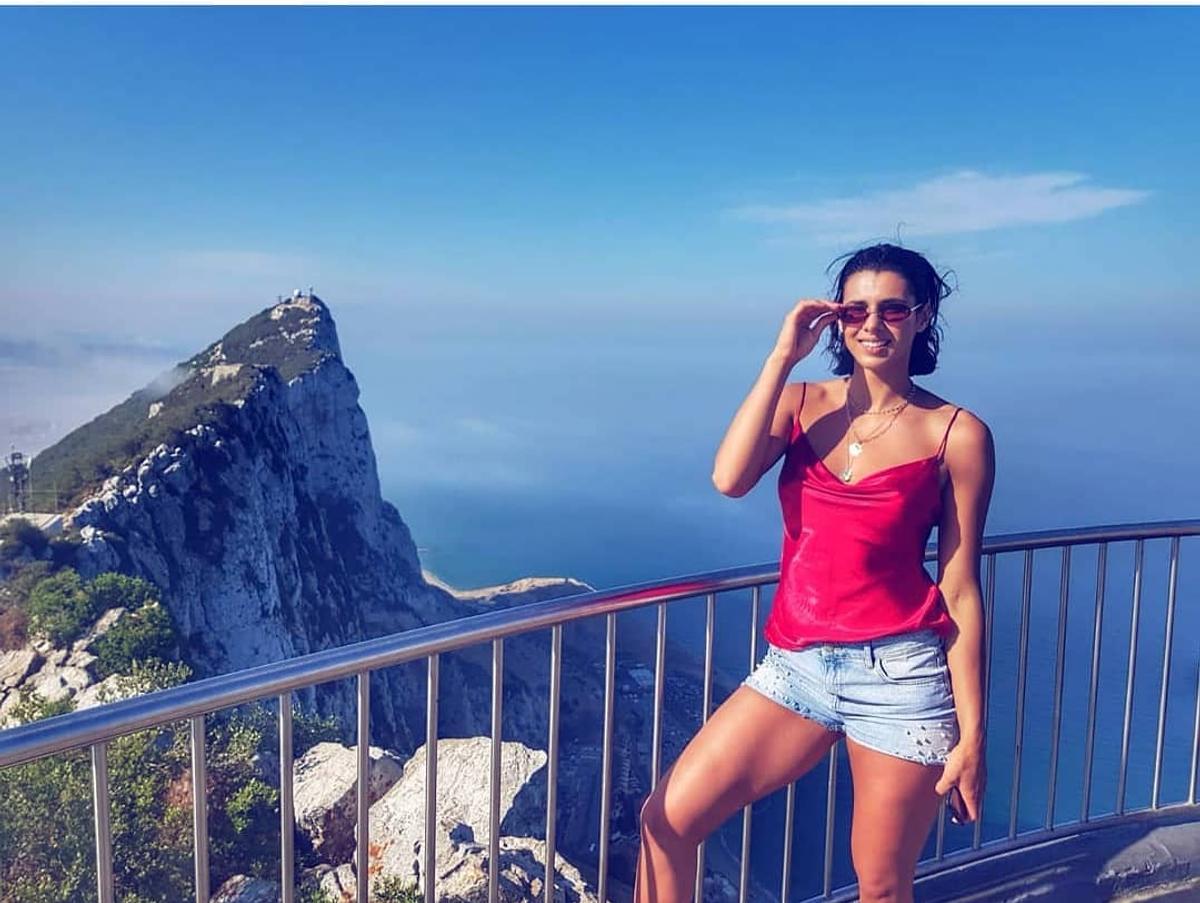 Denisa Dedu a spus „DA” » Frumoasa portăriță s-a logodit în mijlocul mării, pe iaht