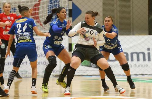 Dragana Cvijici a avut prezențe consecutive în Liga Campionilor din 2009. Speră să nu strice șirul FOTO Marius Ionescu