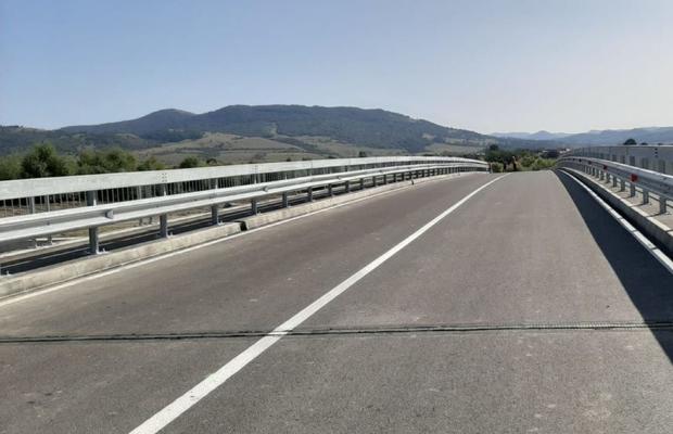 Poveștile tragice au acum final fericit: Comunități salvate de calamități, cu ajutorul Companiei Naționale de Investiții