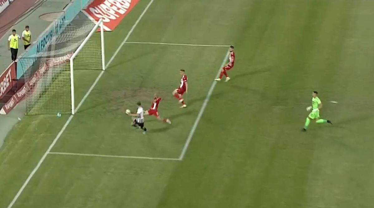 Mihai Eșanu, gafă inexplicabilă în U Cluj - Dinamo