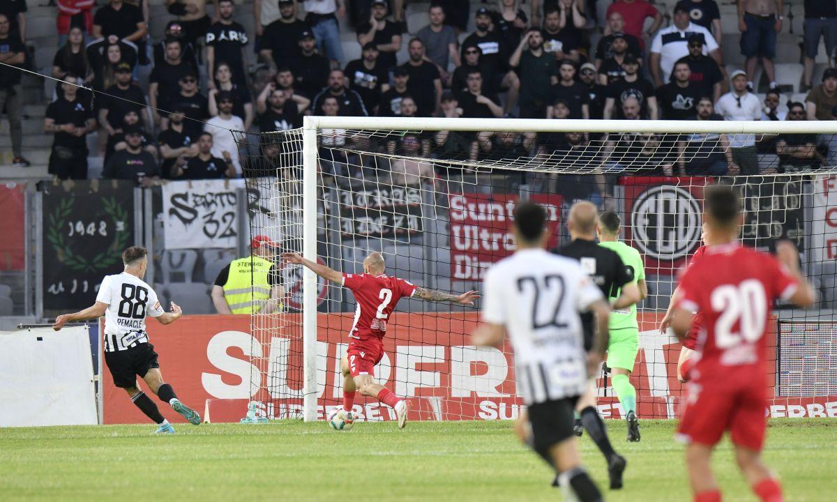 Dusan Uhrin, concluzii după prestația penibilă a lui Dinamo pe Cluj Arena: „E ceva ce trebuie să schimbăm neapărat la retur!”