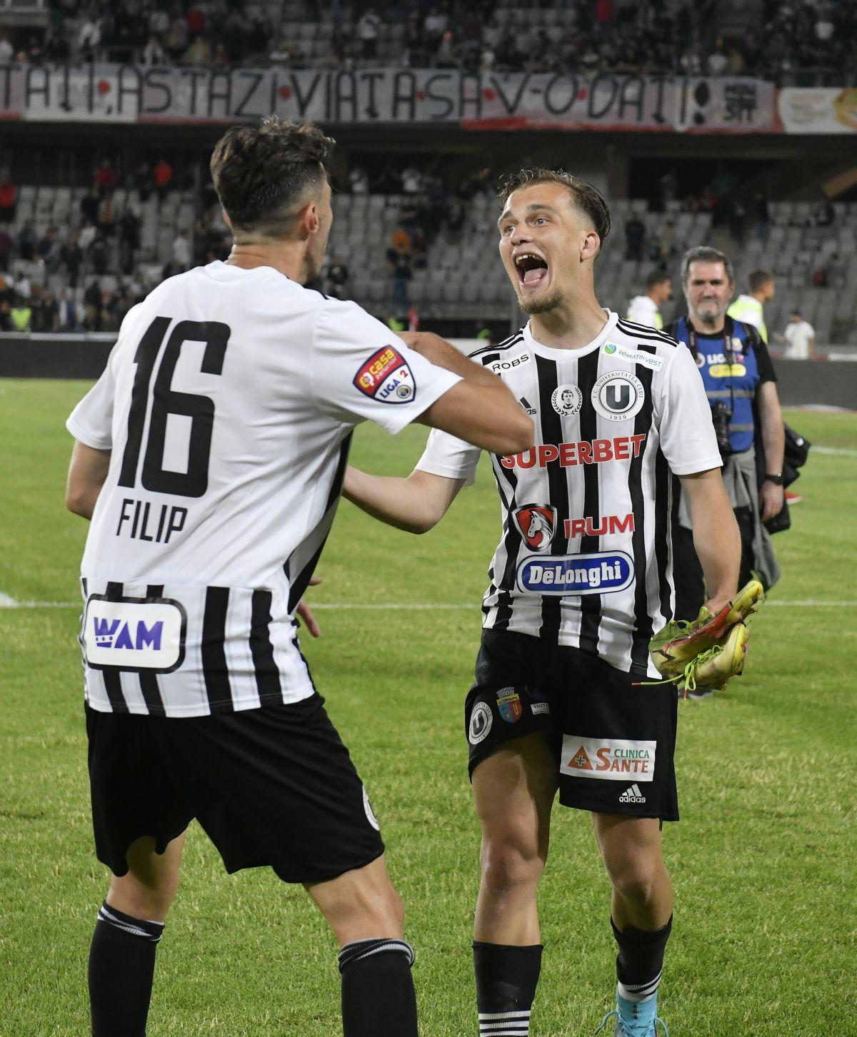 Delegația lui Dinamo, însoțită de jandarmi! „Câinii” au ajuns acasă după 7 ore
