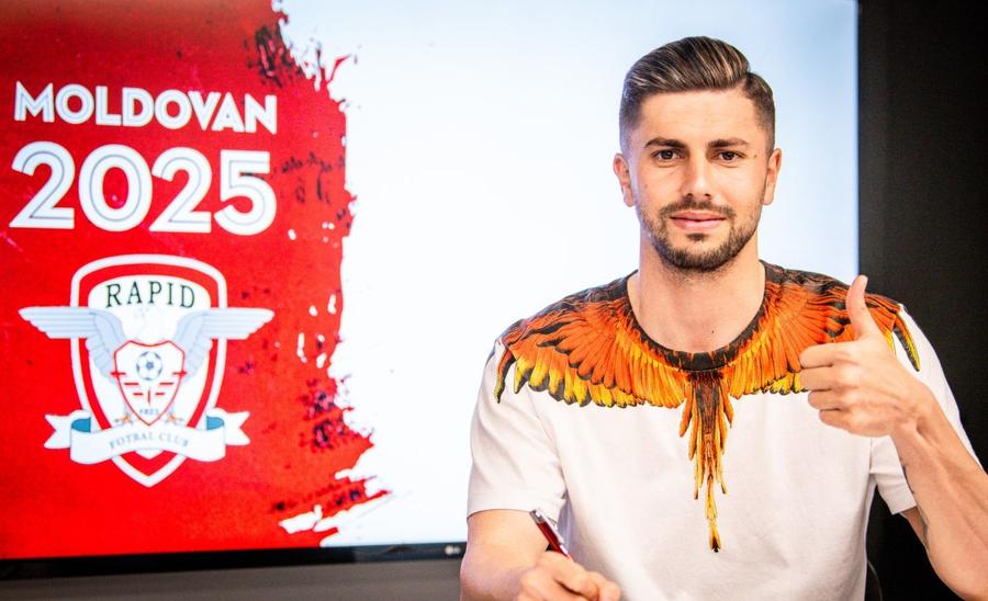 Horațiu Moldovan a semnat prelungirea cu Rapid // sursă foto: Facebook @ FC Rapid 1923 A semnat cu Rapid până în 2025: „Vom avea cel mai bun portar din România!”
