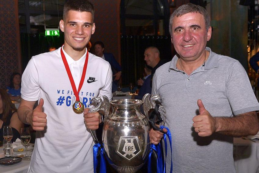 Imagine de arhivă cu Gică Hagi și Ianis Hagi, de la Cupa cucerită în 2019 / foto: GSP