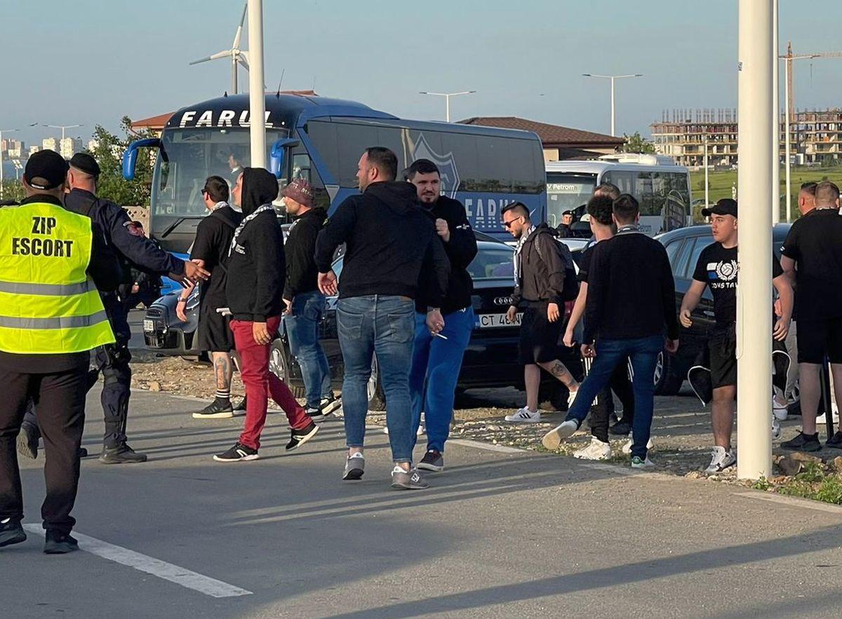 Scandal înainte de Farul - FCSB: ultrașii, aproape de o bătaie în toată regula