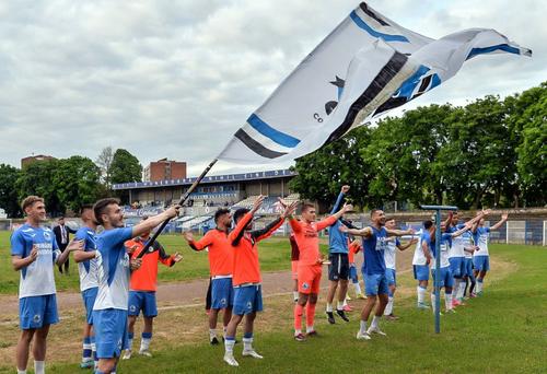 FOTO: Facebook @fccorvinul1921