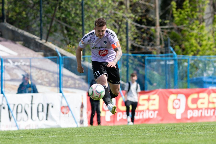 Dinamo vrea doi atacanți din play-off!
