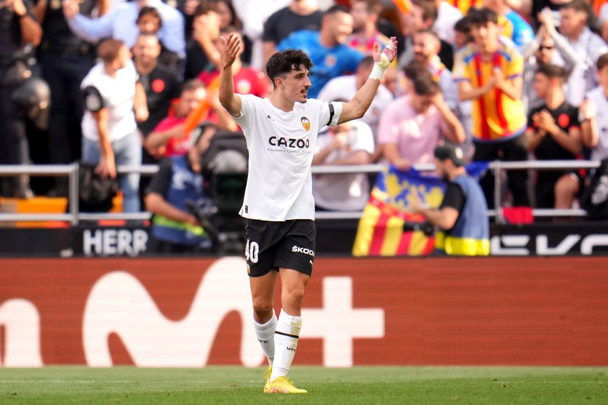 Raphinha, rivalul de la Barcelona, mesaj de susținere pentru conaționalul Vinicius Junior: „Va fi război!”