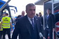 „Campionii, campionii!” » Imagini de la sosirea echipelor la stadion: ce a făcut Hagi la coborârea din autocar + cum a fost primită FCSB