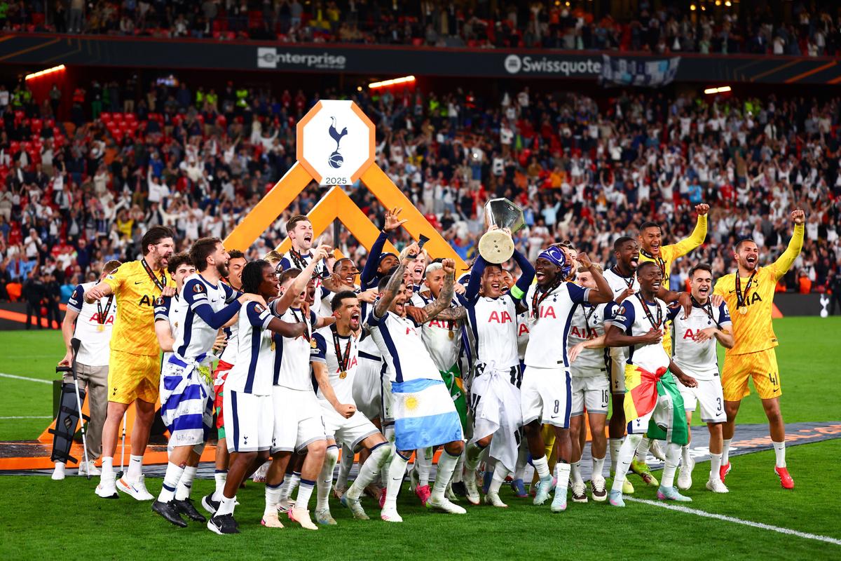 Sare la Ruben Amorim după finala Europa League: „A înscris în ultimele două finale și îl joci doar 19 minute?!”