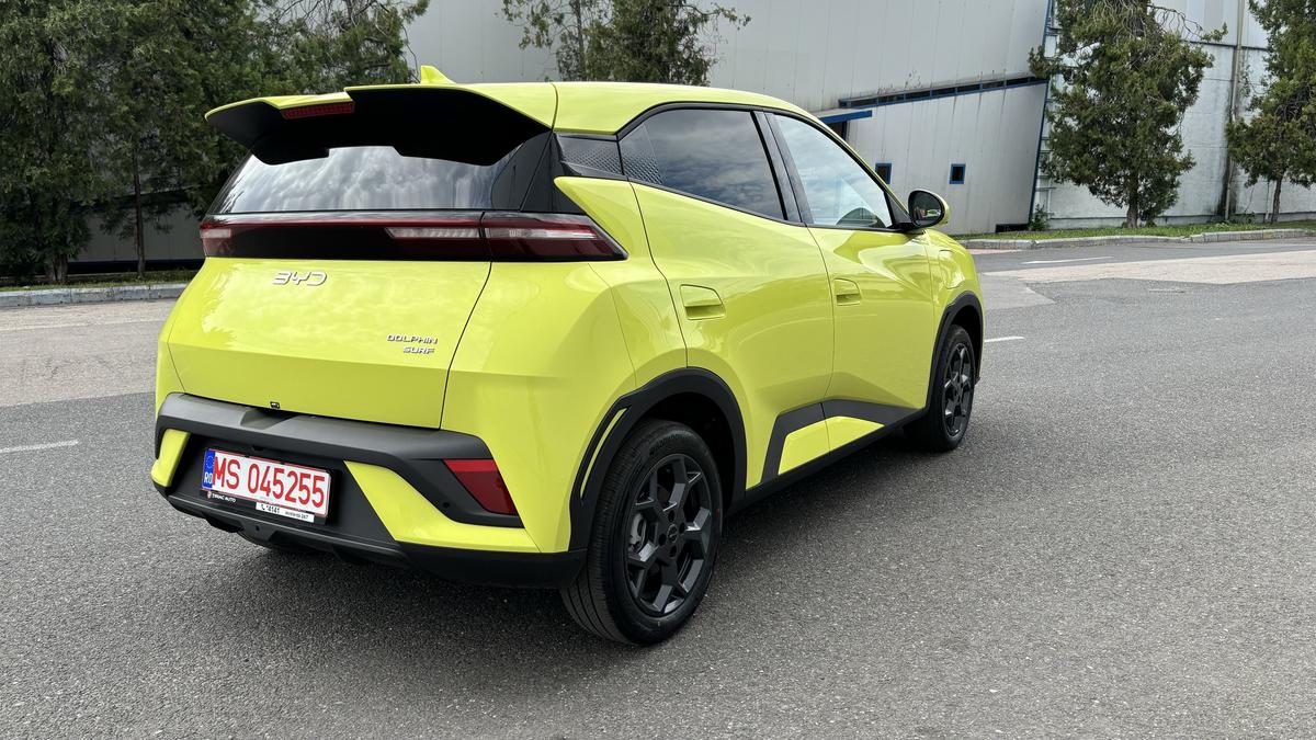 BYD Dolphin Surf s-a lansat oficial în România! Care sunt cele trei modele din gamă și cât costă „mașina urbană a anului 2025”