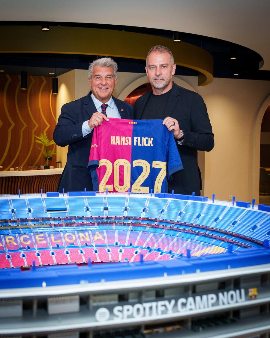 Hansi Flick a semnat! Contract până în 2027