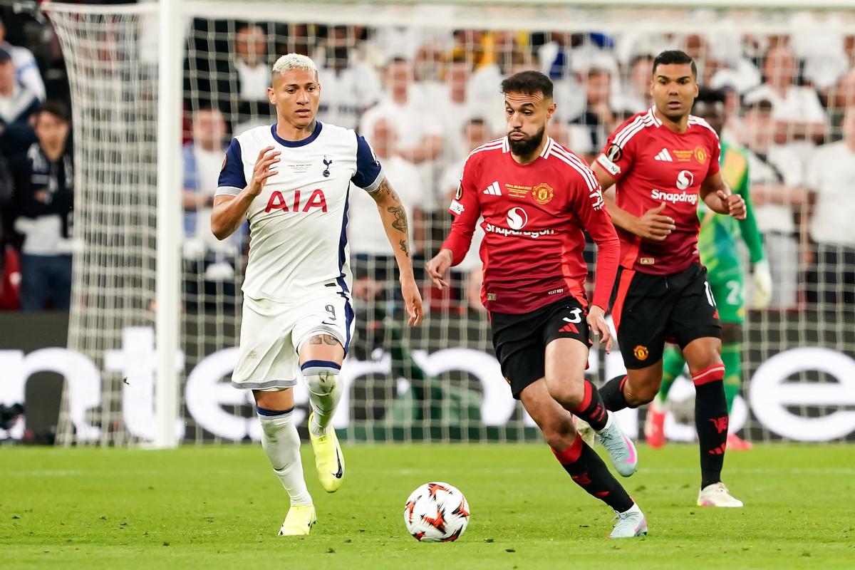 Sare la Ruben Amorim după finala Europa League: „A înscris în ultimele două finale și îl joci doar 19 minute?!”