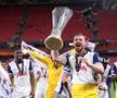 Radu Drăgușin, cu tricolorul pe podiumul Europa League » România, din nou în elită: imagini emoționante pe San Mames / foto: Getty Images