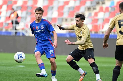 David Matei a ajuns de la Steaua la Craiova pentru 70.000 de euro // FOTO: Razvan Pasarica/SPORT PICTURES