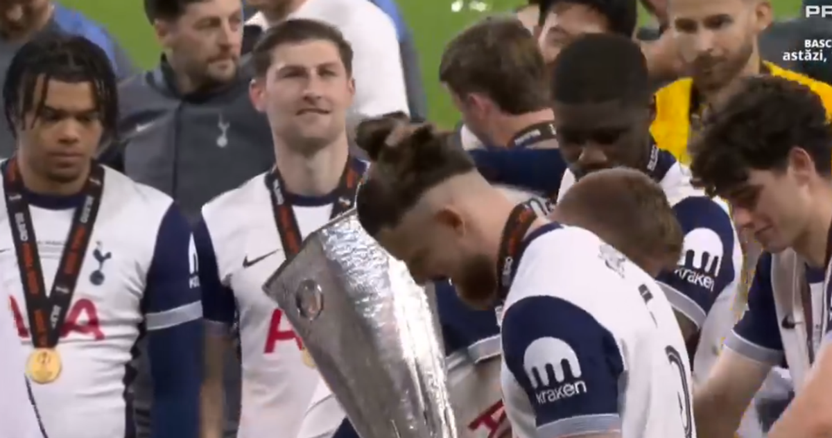 Radu Drăgușin, câștigător de Europa League