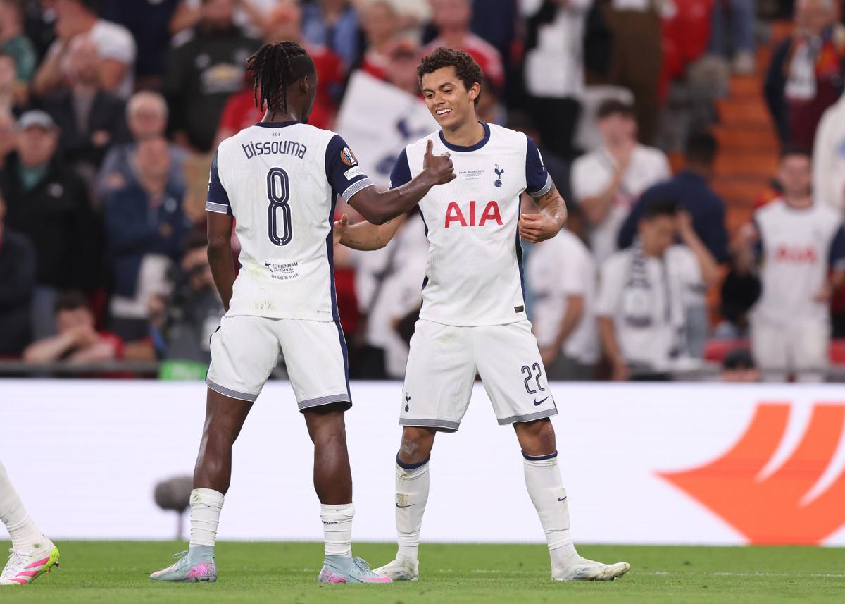 Sare la Ruben Amorim după finala Europa League: „A înscris în ultimele două finale și îl joci doar 19 minute?!”