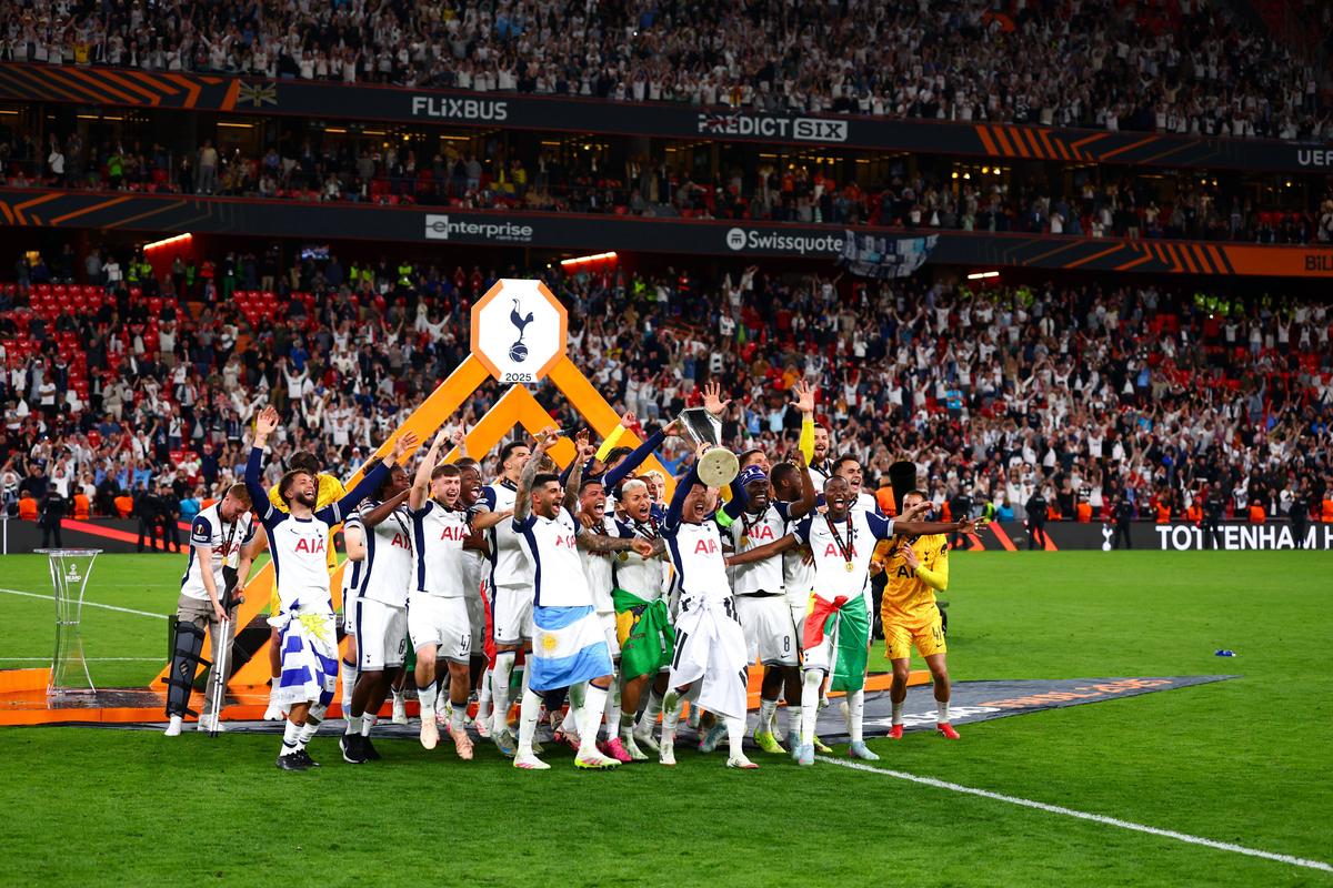 Sare la Ruben Amorim după finala Europa League: „A înscris în ultimele două finale și îl joci doar 19 minute?!”
