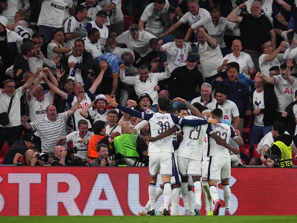 Sare la Ruben Amorim după finala Europa League: „A înscris în ultimele două finale și îl joci doar 19 minute?!”