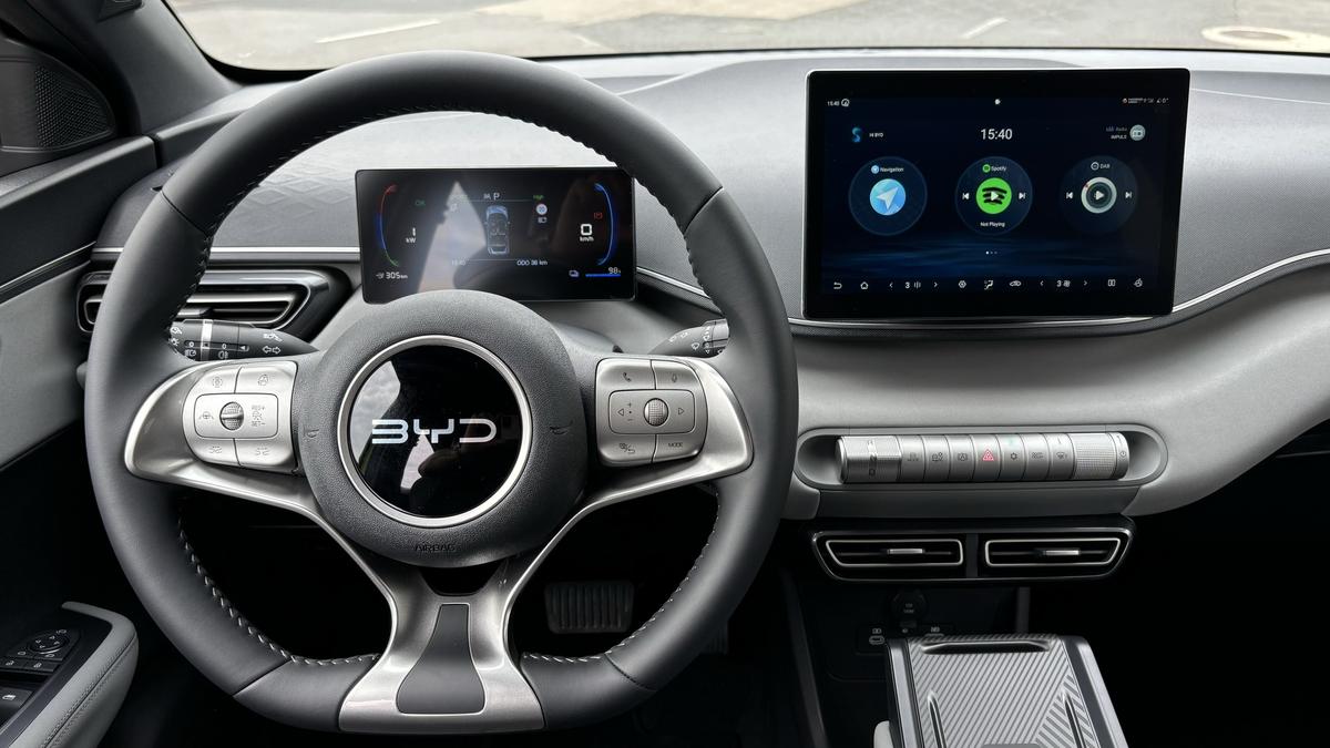 BYD Dolphin Surf
