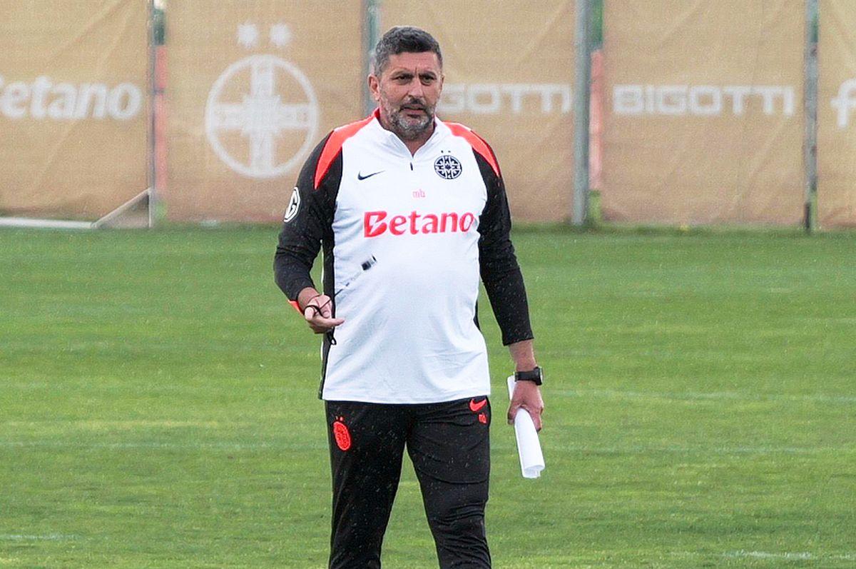 „Ce fel de antrenor sunteți, defensiv sau ofensiv?” » Marius Baciu și-a explicat filosofia: „Așa n-ai nicio șansă!”