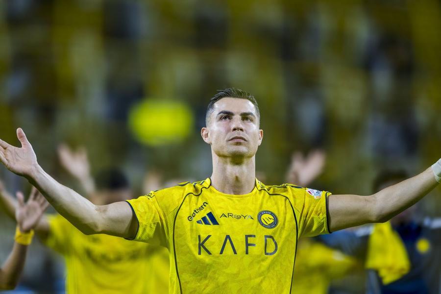 Cristiano Ronaldo a câștigat primul titlu în Arabia Saudită cu Al-Nassr / Foto: Imago Images Topul celor mai bine plătiți fotbaliști de la Mondial » Au câștigat împreună aproape 1 miliard $ în ultimul an!