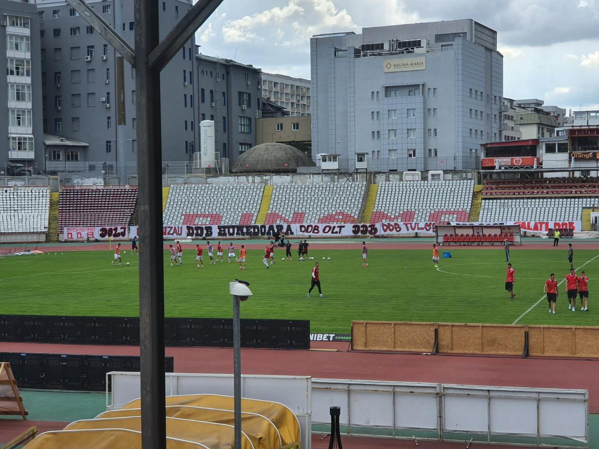 DINAMO - SEPSI mesaje suporteri