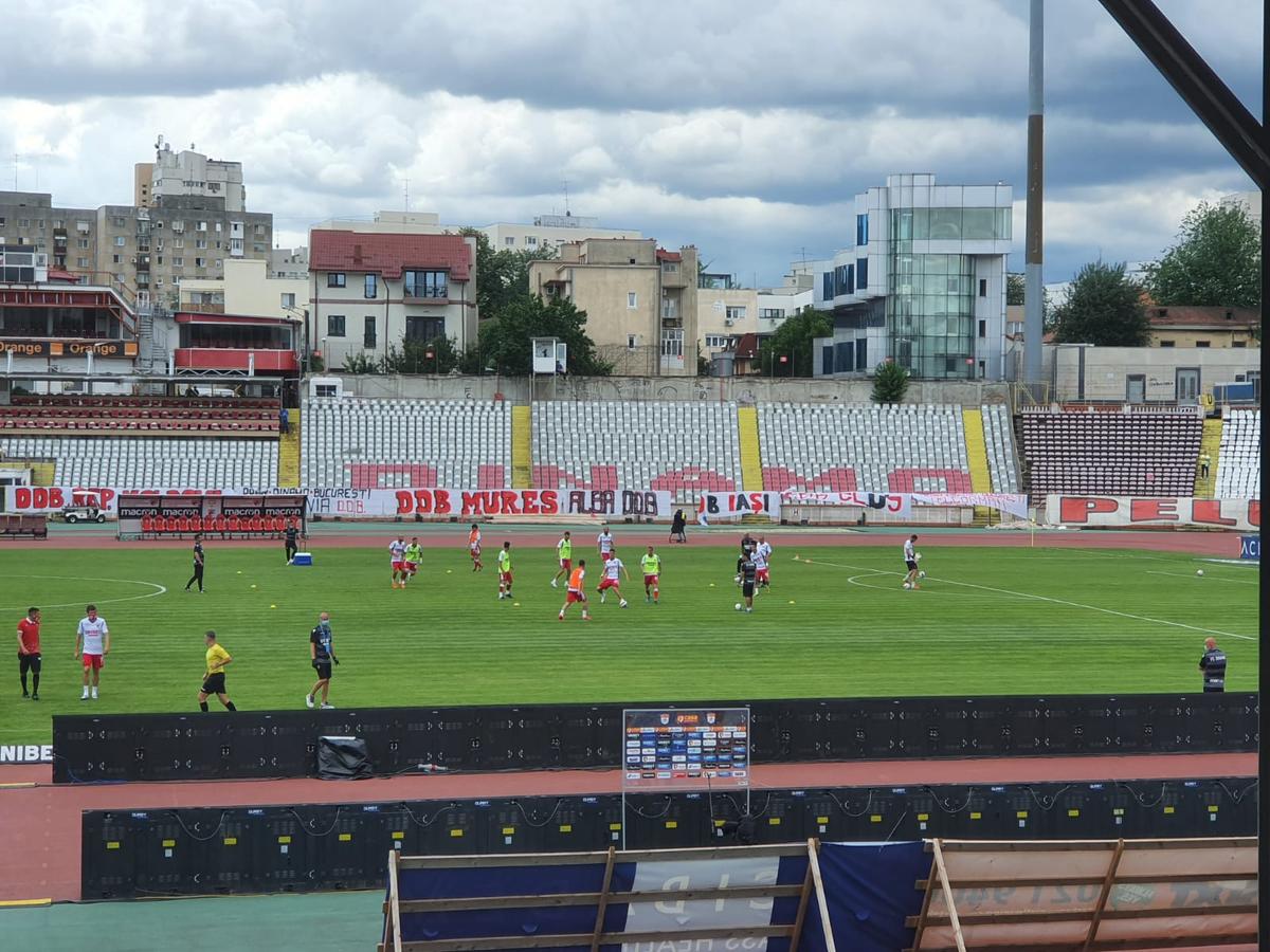 DINAMO - SEPSI mesaje suporteri