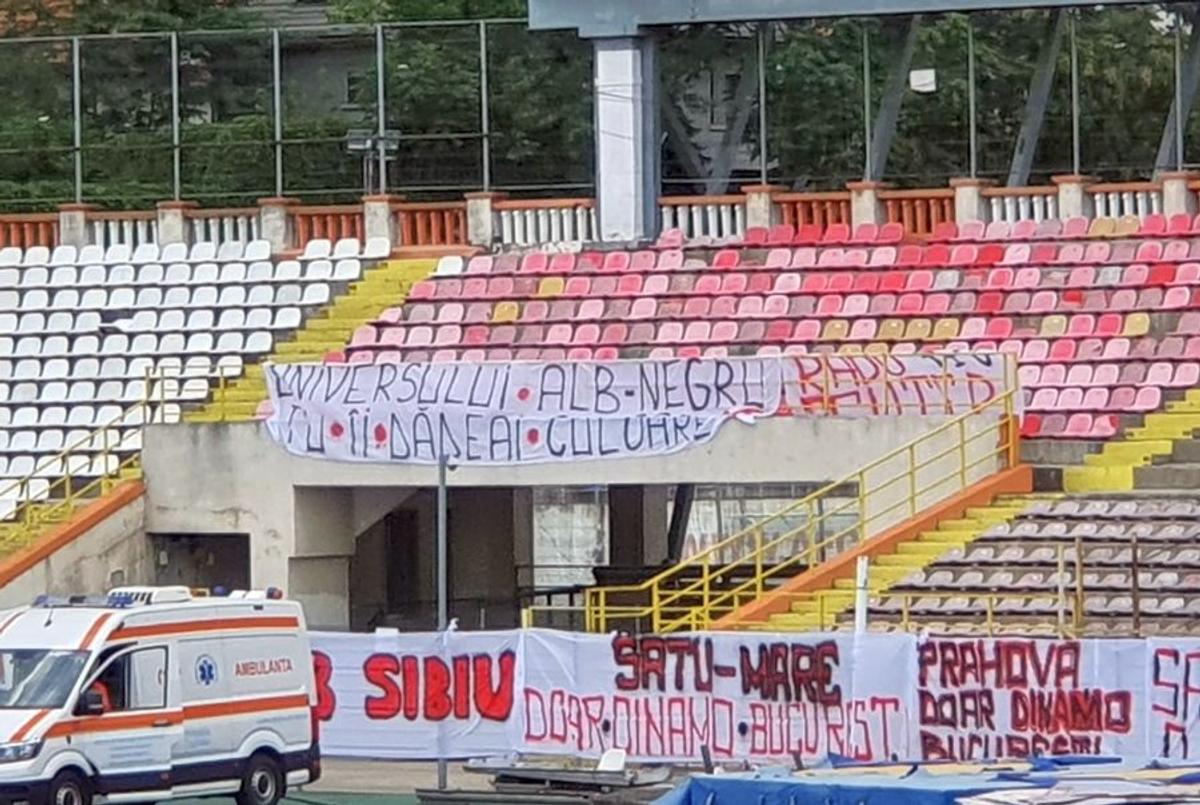 DINAMO - SEPSI. DDB a înconjurat stadionul » Imaginile surprinse de reporterii GSP în „Ștefan cel Mare”: „Strigăm din toți plămânii, Dinamo nu moare!”