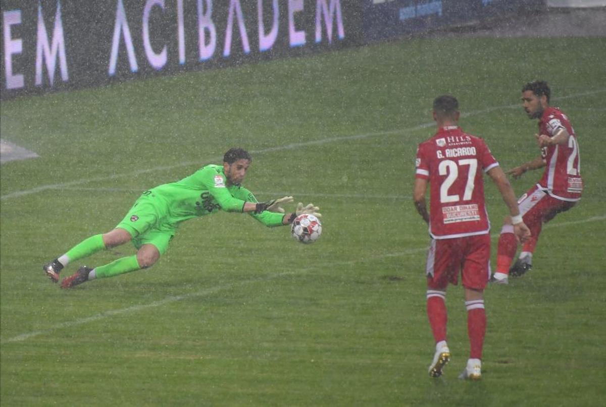 DINAMO - SEPSI 1-3. Super Florin Ștefan, la cel mai bun meci al carierei » Soluție pentru Mirel Rădoi?