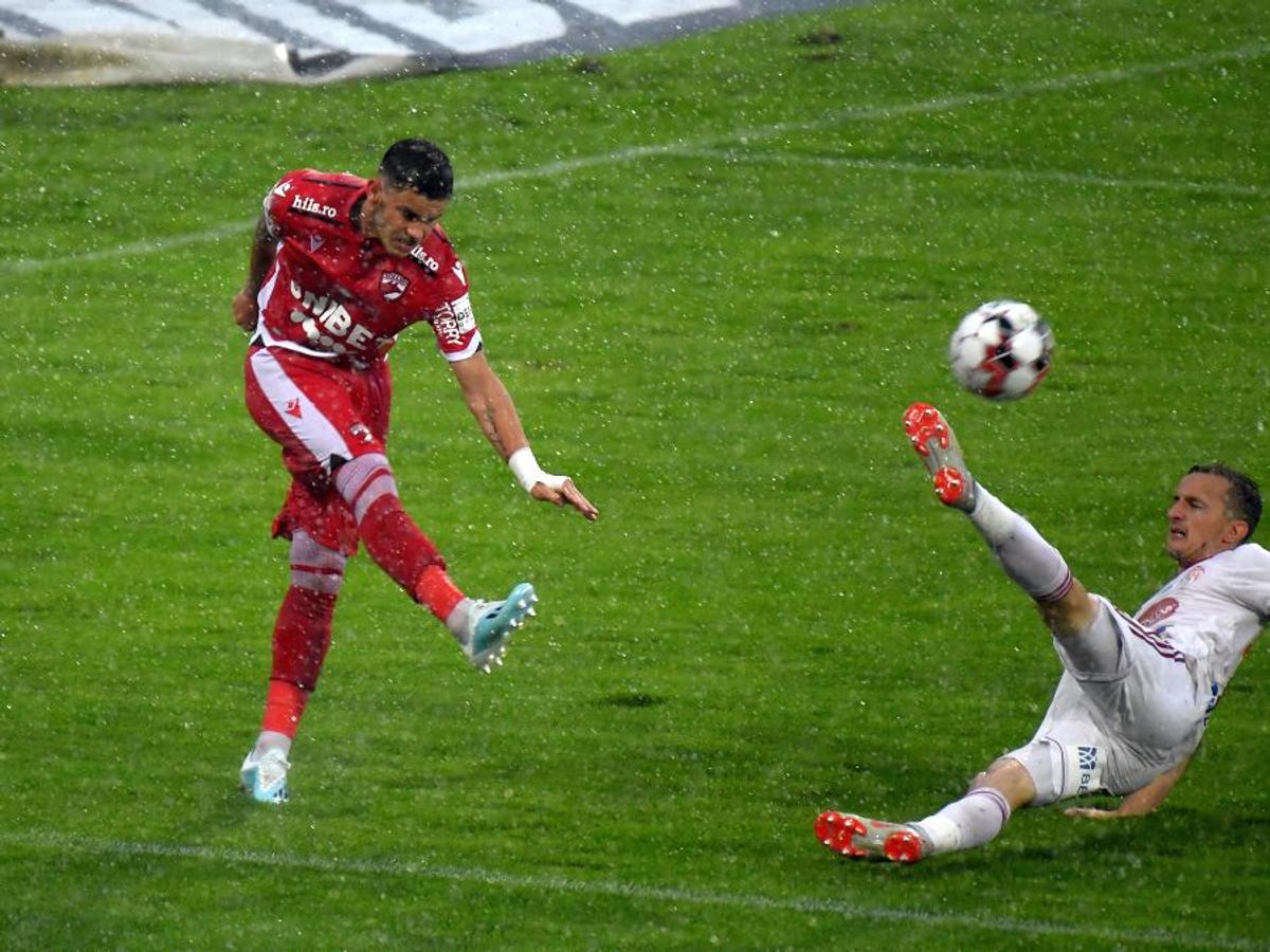 DINAMO - SEPSI 1-3. CRONICĂ: DD în B! „Câinii”, umiliți pe teren propriu în primul meci oficial cu Mihalcea antrenor