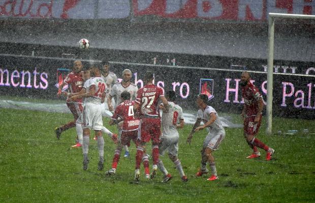 DINAMO - SEPSI 1-3. CRONICĂ: DD în B! „Câinii”, umiliți pe teren propriu în primul meci oficial cu Mihalcea antrenor