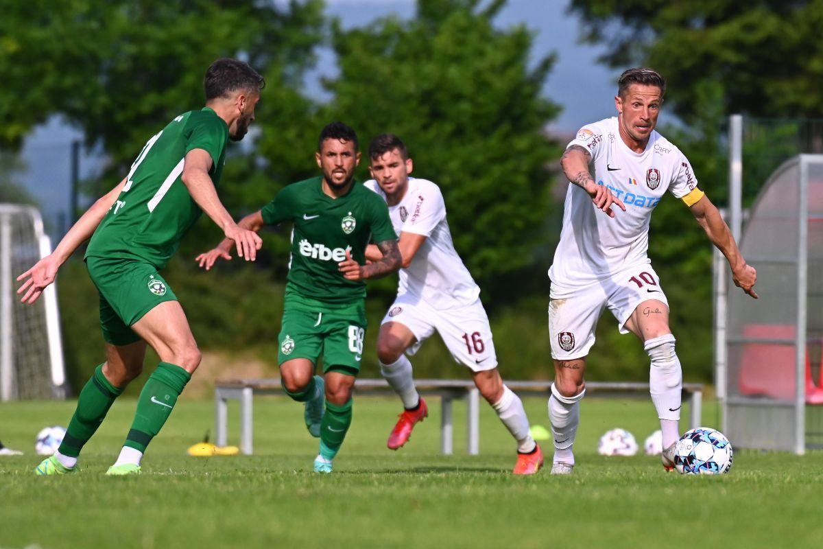 Cum arată CFR Cluj cu Marius Șumudică pe bancă: 4 concluzii despre jocul campioanei » Șumudică nu-și menajează jucătorii: „Treziți-vă, că nu sunteți Xavi și Iniesta!”