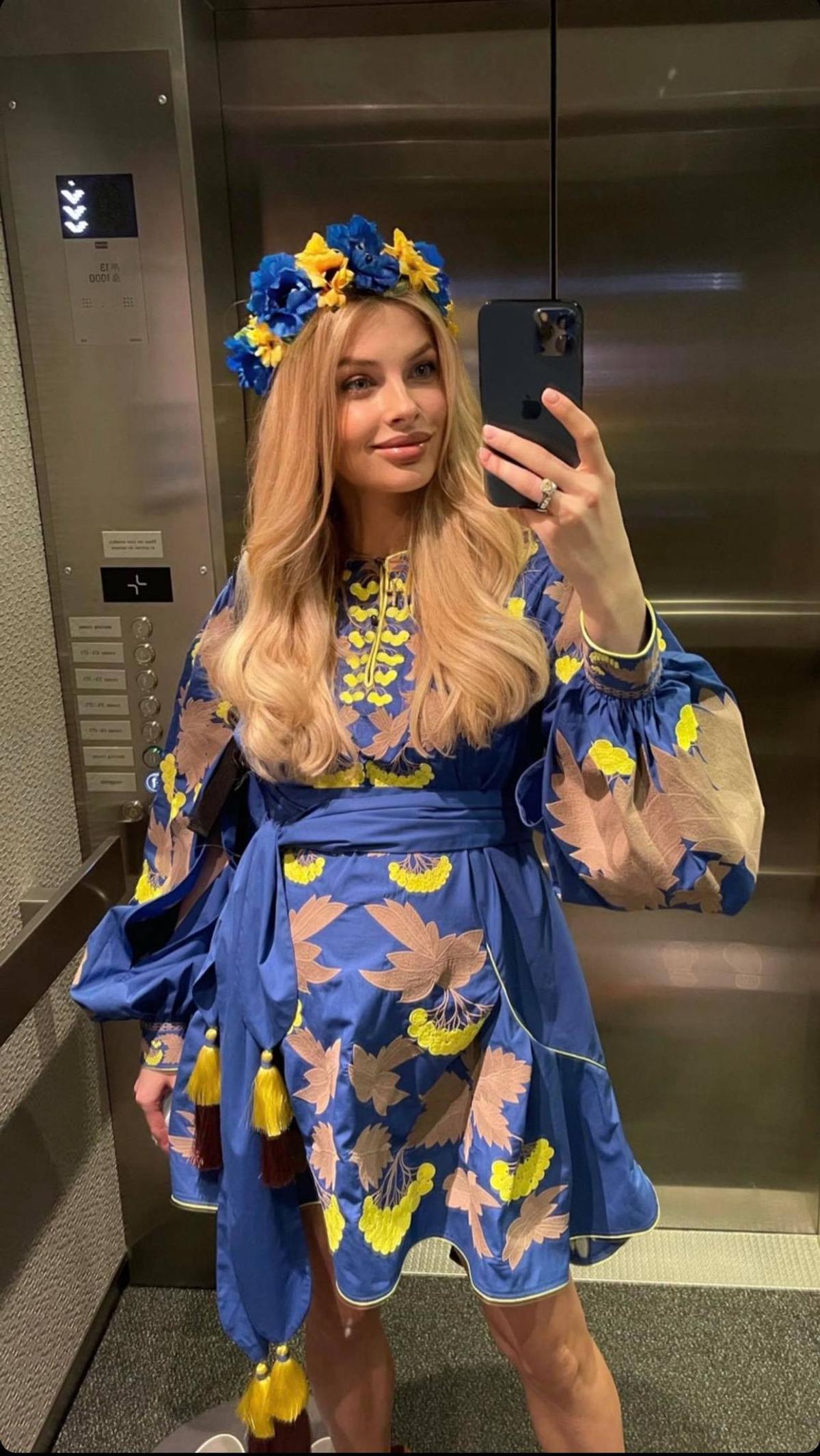 GALERIE FOTO Oleksandr Zinchenko și Vlada Sedan au făcut pasul cel mare! Superba blondă, cerută în căsătorie într-un mod original