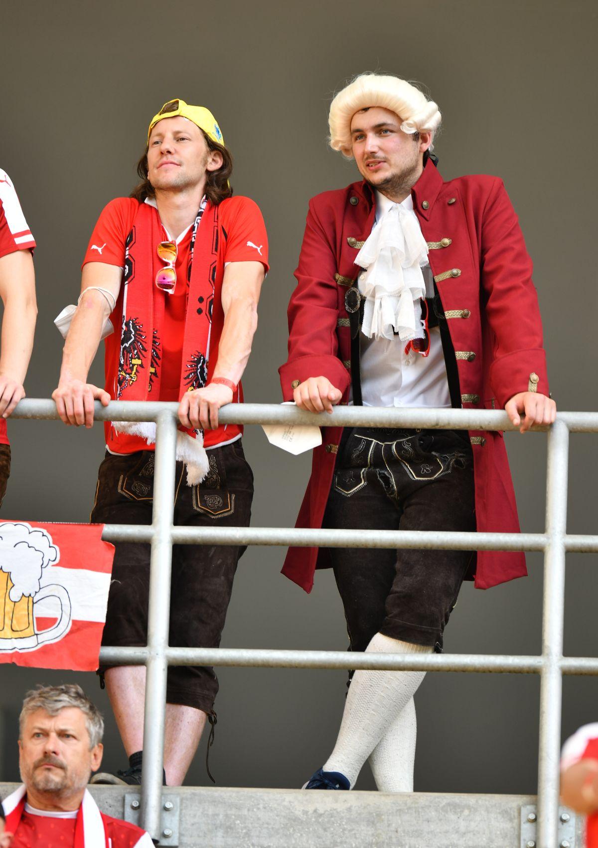 Mircea Lucescu bate recorduri și fără să fie prezent la Euro 2020 » Ce s-a întâmplat în meciul Ucraina - Austria